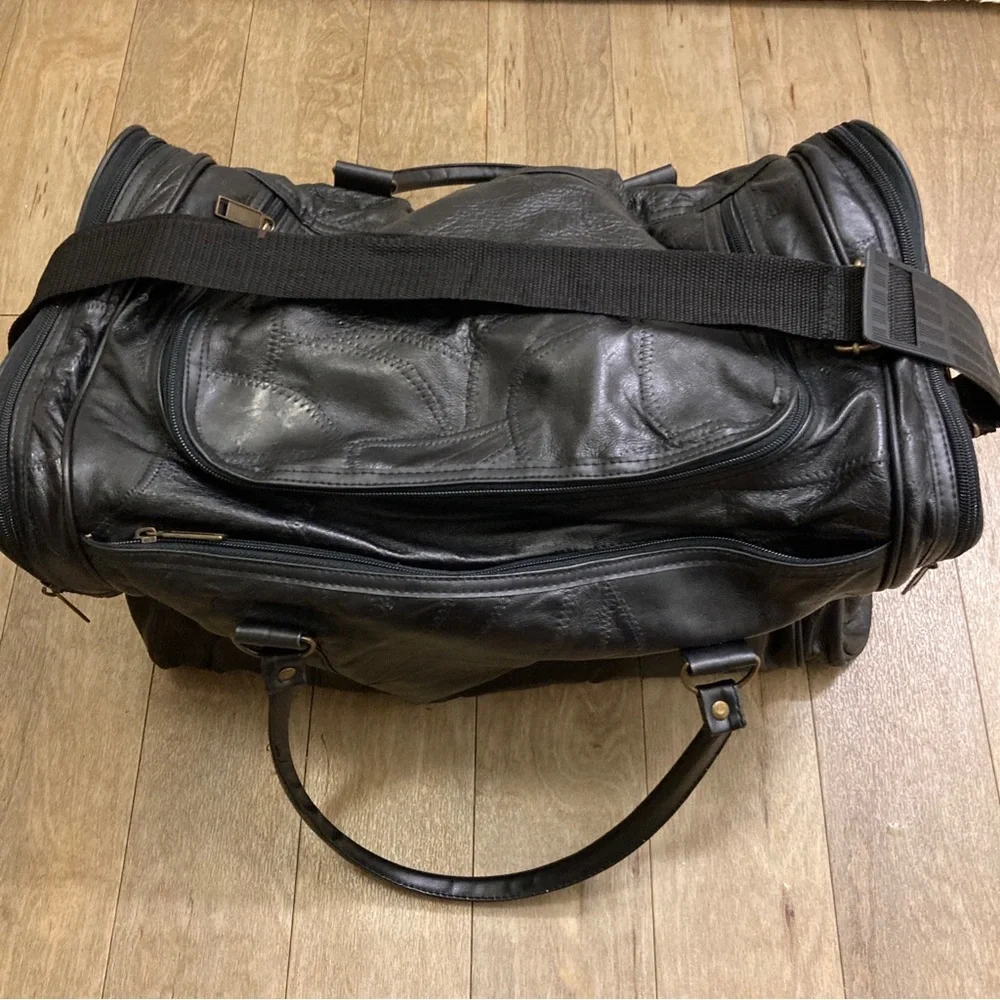 Black Leather Men's Duffel Bag - Stylish Travel Weekender